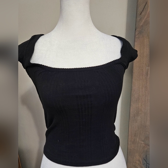 BDG Urban Outfitters Olivia Picot Square Neck Top in Black. Size Small NWOT - Picture 6 of 9